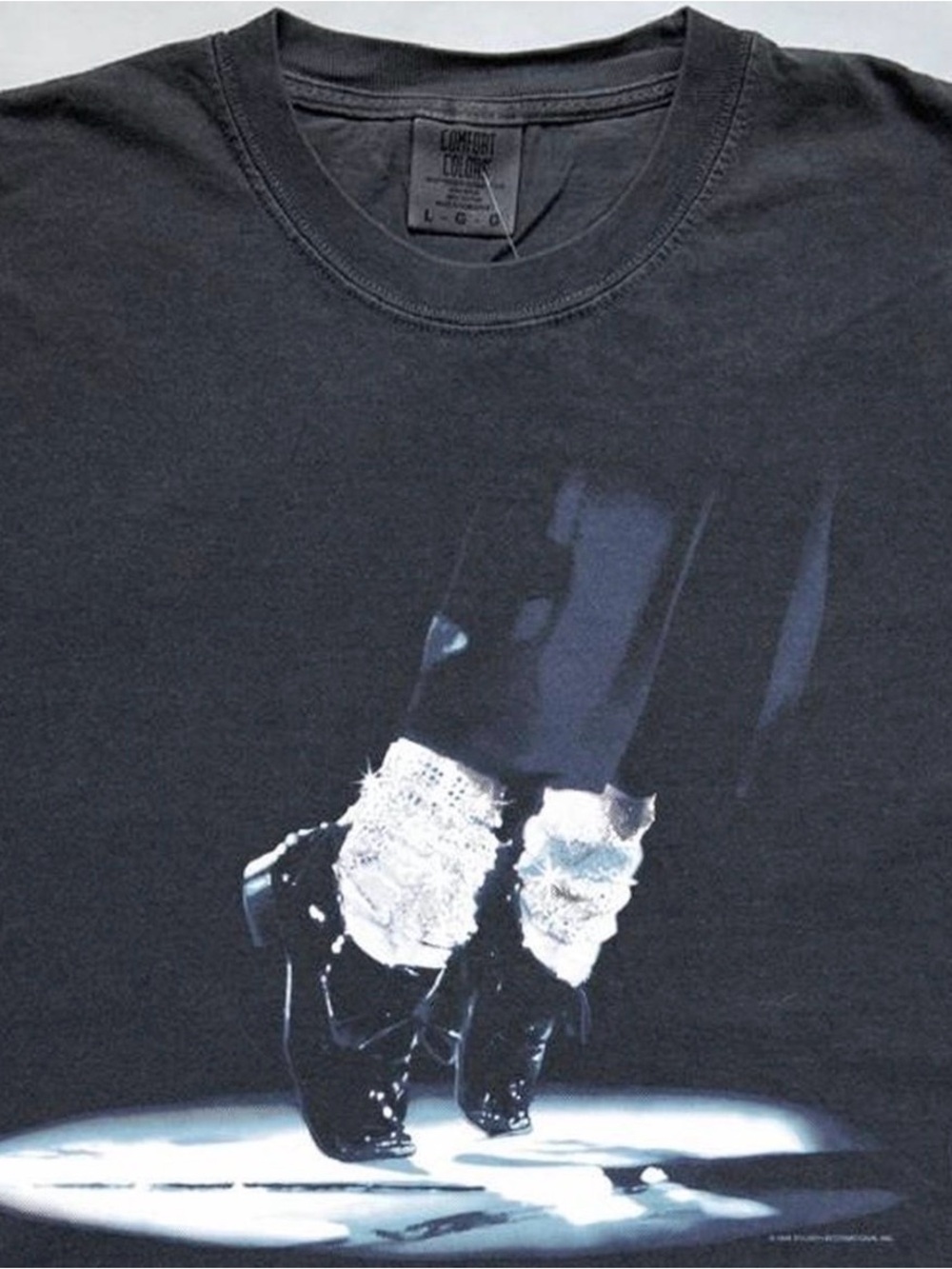 Michael jackson moonwalk dangerous tour tee shirt vintage music souvenir tee